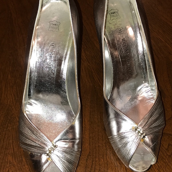Silver Greta Medium Heel Pumps - Picture 2 of 4